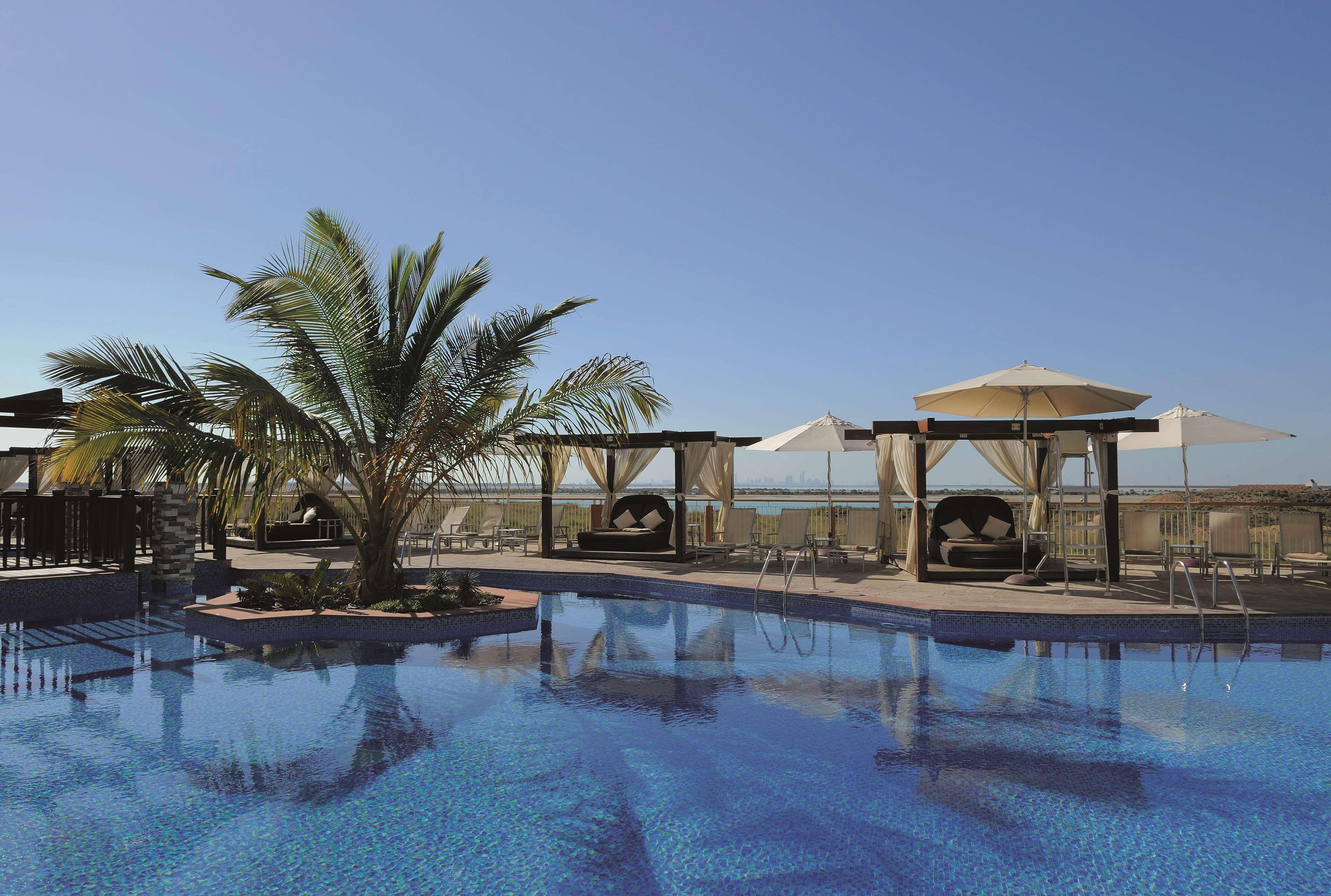Radisson Blu Hotel, Yas Island 4* Abu Dhabi