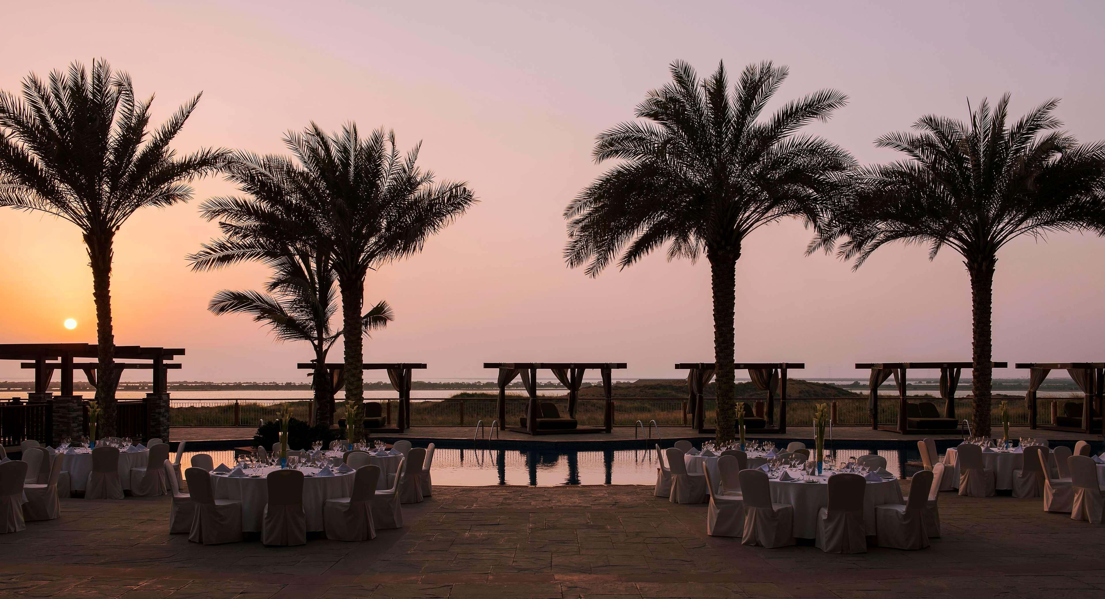 Radisson Blu Hotel, Yas Island Hotel