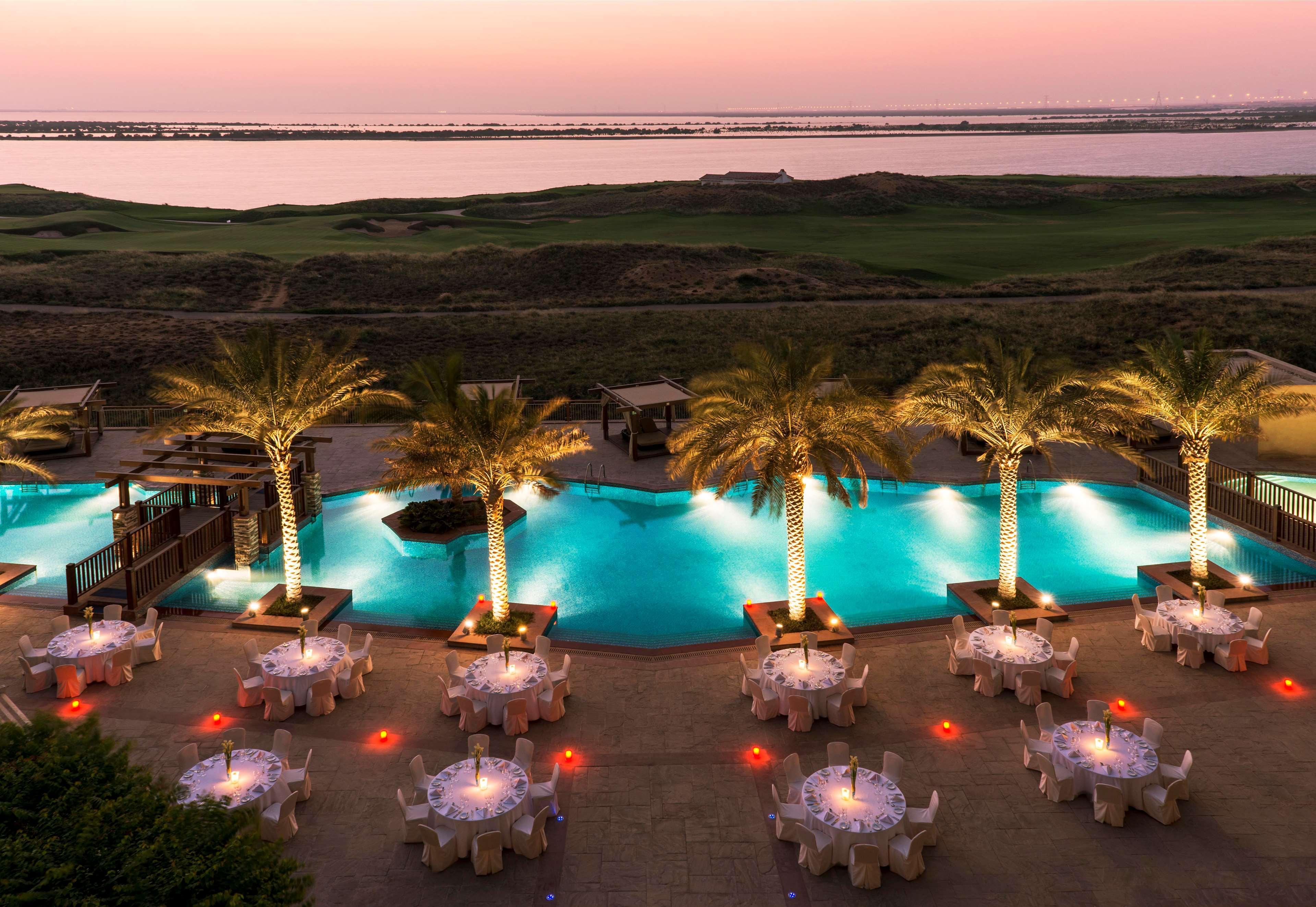 Radisson Blu Hotel, Yas Island 4* Abu Dhabi